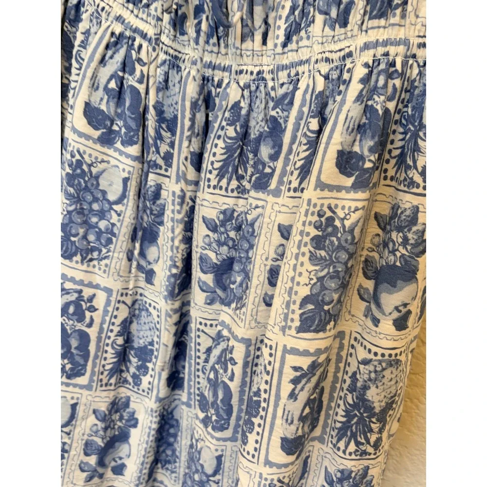 Abercrombie & Fitch Blue White Tile Print Smocked Maxi Dress Small